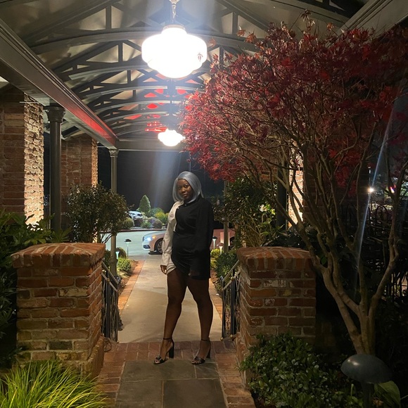 PrettyLittleThing Dress - Picture 8 of 8